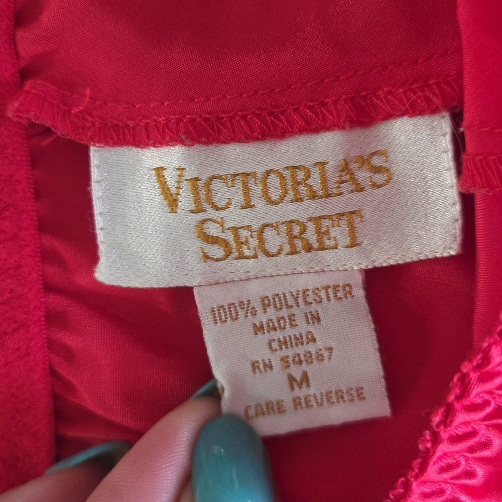 Victoria's Secret Gold Label Red Satin 2 Piece Matching Chemise Set - Picture 13 of 16